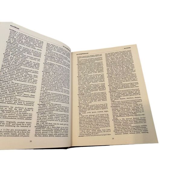 Family Word Finder Readers Digest Hardcover Book Novel - Picture 7 of 12